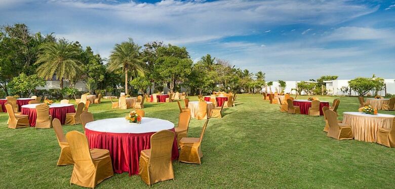Hotel Chariot Beach Resort