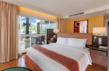 Hotel Radisson Plaza Resort Phuket Panwa Beach