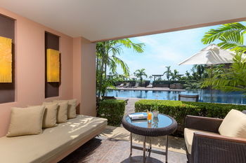 Hotel Radisson Plaza Resort Phuket Panwa Beach