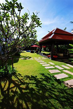 Hotel Palm Grove Resort