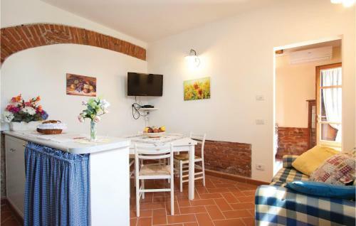 Holiday Home Via Del Pesce