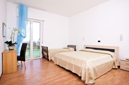 Hotel Holiday Park