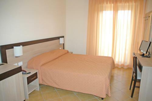 Hostal Affittacamere Floramare