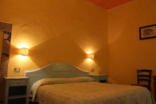 Hostal Sa Balza Guest House