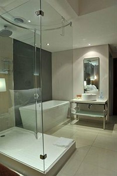 Protea Hotel Or Tambo