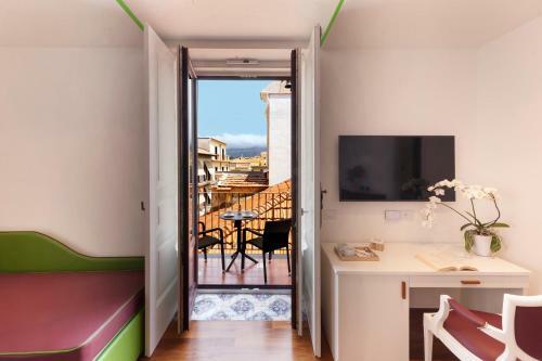 Hostal La Casa Dell'orologio