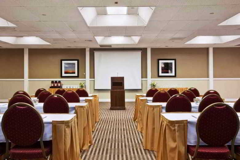 Hotel Sea Crest Resort