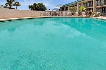 Hotel Days Inn And Suites Davenport