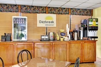 Hotel Days Inn And Suites Davenport