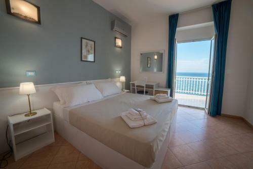 Perla Hotel