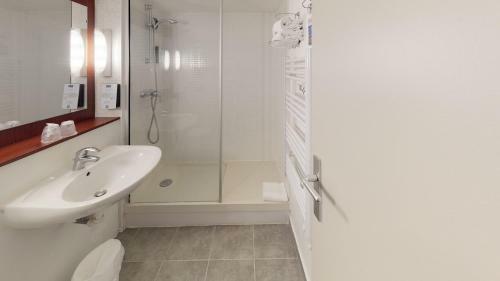 Hotel Campanile Chantilly Sud - Luzarches