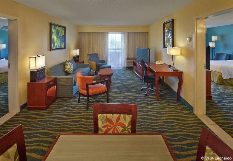 Hotel Courtyard By Marriott Key West Waterfront