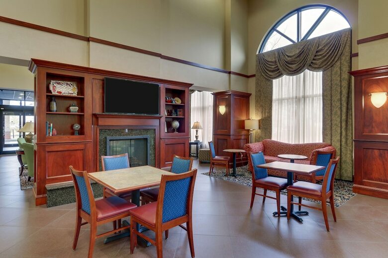 Hotel Hampton Inn & Suites Indianapolis-airport