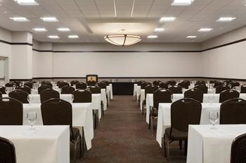 Hotel Embassy Suites Jacksonville - Baymeadows