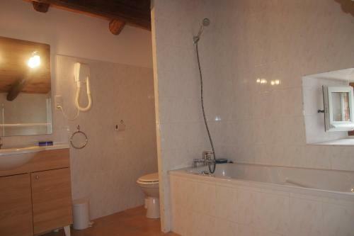 Hotel H�tel Restaurant Le Pradinas