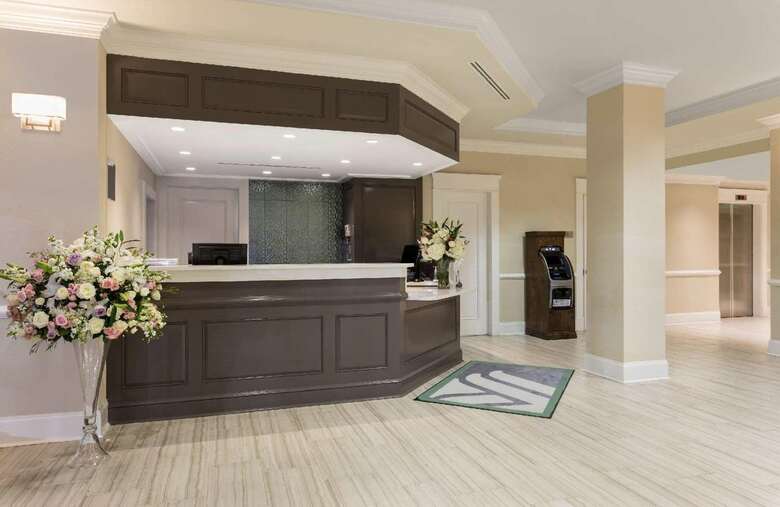 Best Western Avalon Hotel