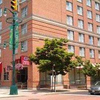 Hotel Comfort Suites Downtown