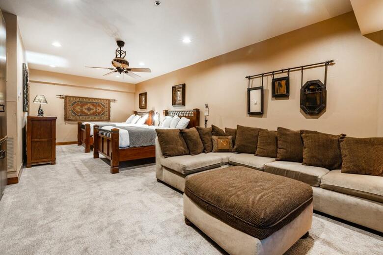Silver King Hotel