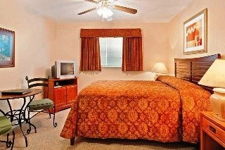 Hotel Carriage House Condominiums