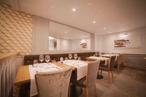 Logis Brithotel Les Voyageurs
