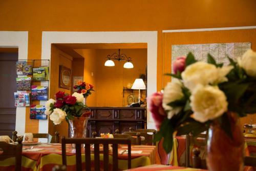 Hotel Logis H�tel Du Terreau
