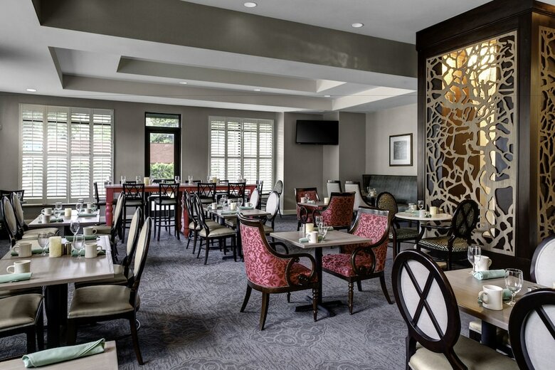 Hotel Four Points By Sheraton Historic Savannah