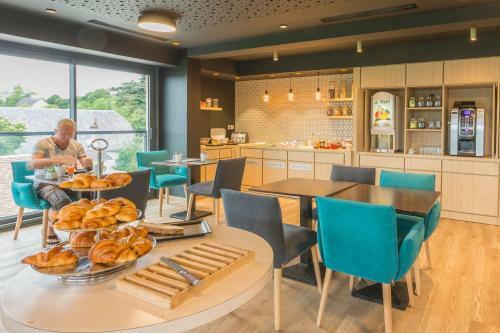 Hotel Logis H�tel Le Belv�d�re