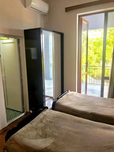 Hostal 15 Kviparosi Guest House