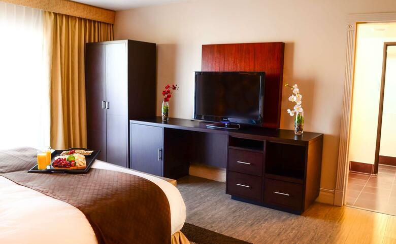 Hotel Doubletree Suites By Hilton Tucson Airport