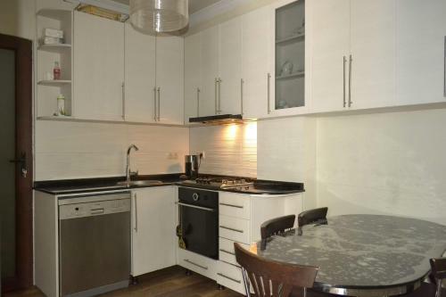 Apartamento Appartament Na Lermontova