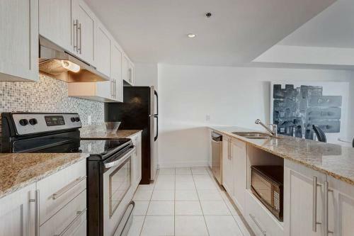 Palais-des-congr�s Furnished Apartments