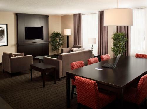 Delta Hotels By Marriott Sault Ste. Marie Waterfront