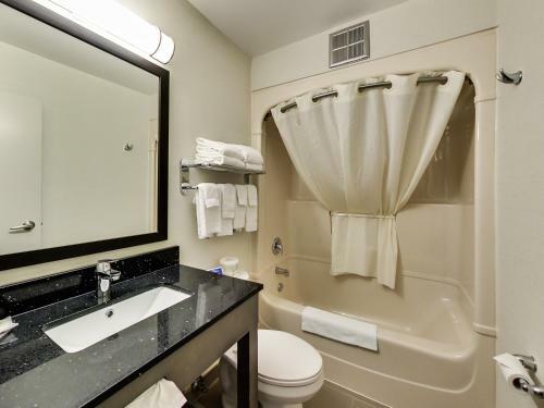 Hotel Comfort Inn Oshawa