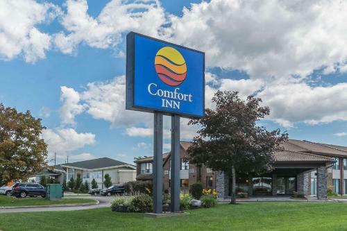 Hotel Comfort Inn Oshawa