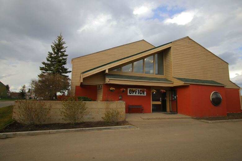 Hotel Fort St. John Motor Inn