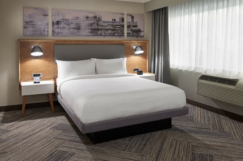 Hotel Holiday Inn Windsor Downtown