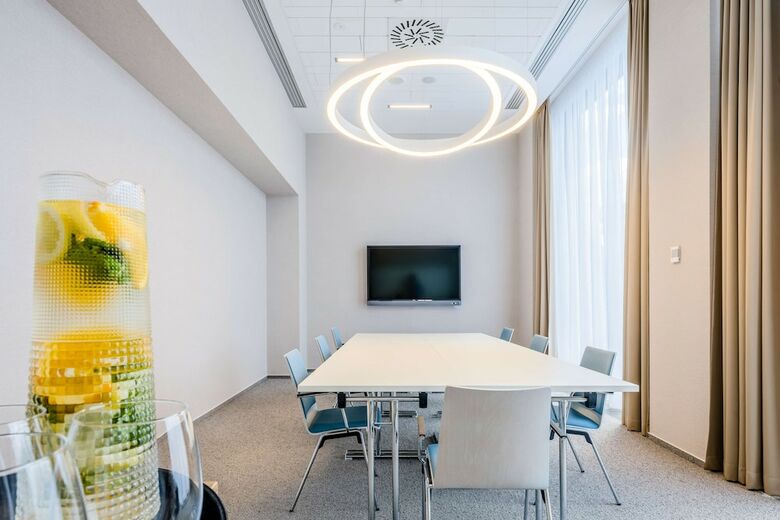 Park Inn By Radisson Danube Hotel