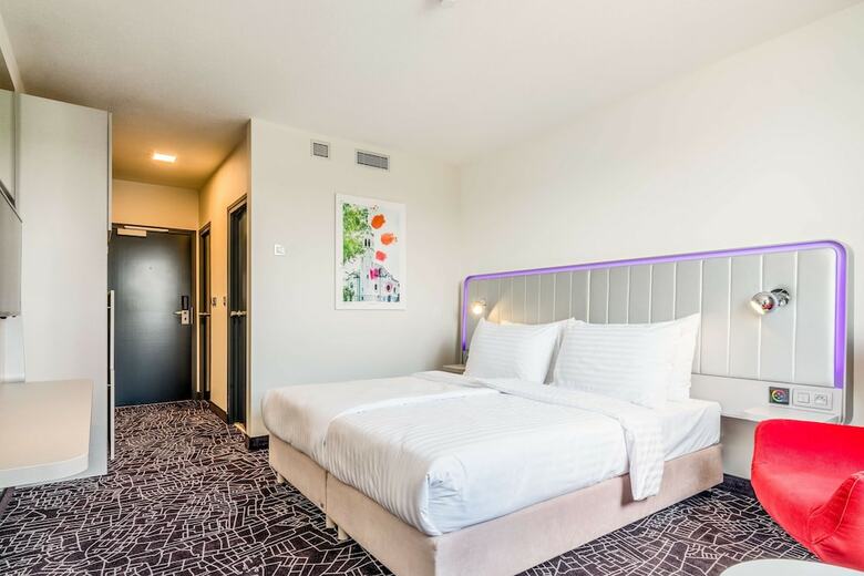 Park Inn By Radisson Danube Hotel
