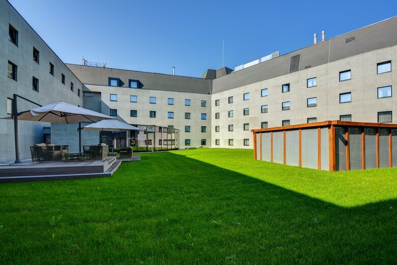 Park Inn By Radisson Danube Hotel