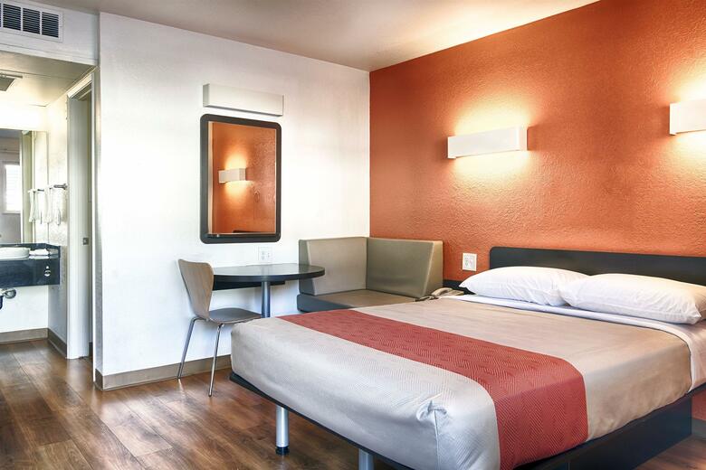 Hotel Motel 6 Mammoth Lakes