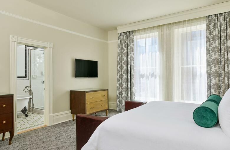 Oxford Hotel