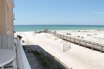 Hotel Resortquest Rentals At Islander Condominiums