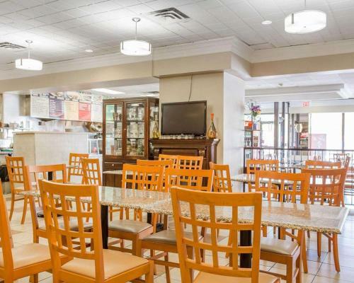 Hotel Comfort Inn Toronto Airport