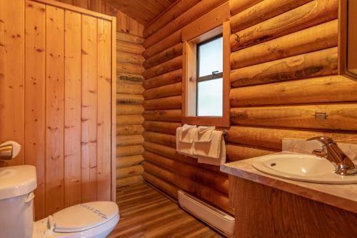 Hotel Cusheon Lake Resort