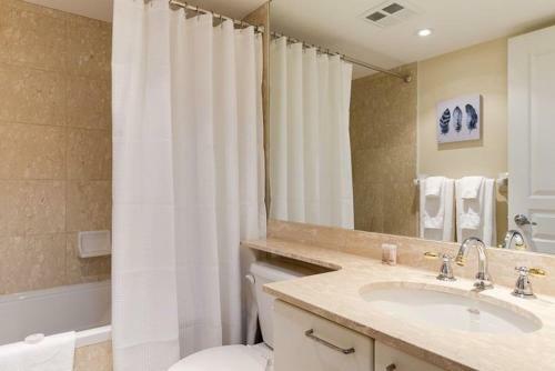 Apartamento Toronto Luxury Accommodations - University Plaza