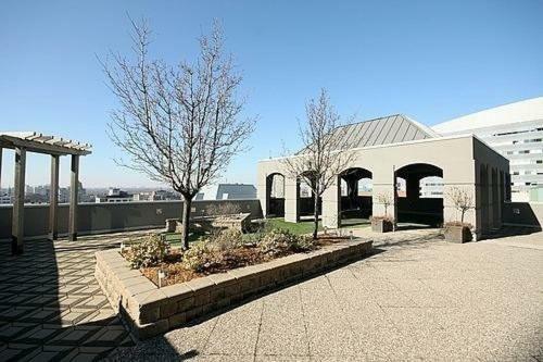 Apartamento Toronto Luxury Accommodations - University Plaza