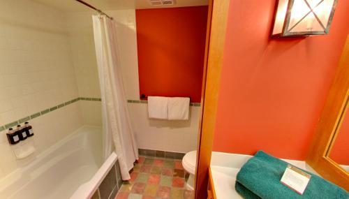 Hotel Embarc Whistler By Diamond Resorts