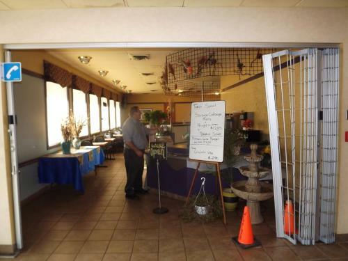 Hotel Northwoods Inn & Suites