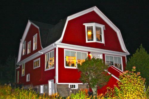 Bed & Breakfast Pillsbury Guest House