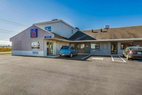 Hotel Motel 6 Moncton
